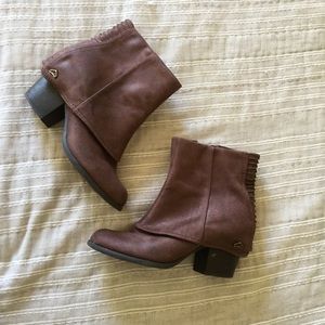 Fergalicious Taranto Bootie